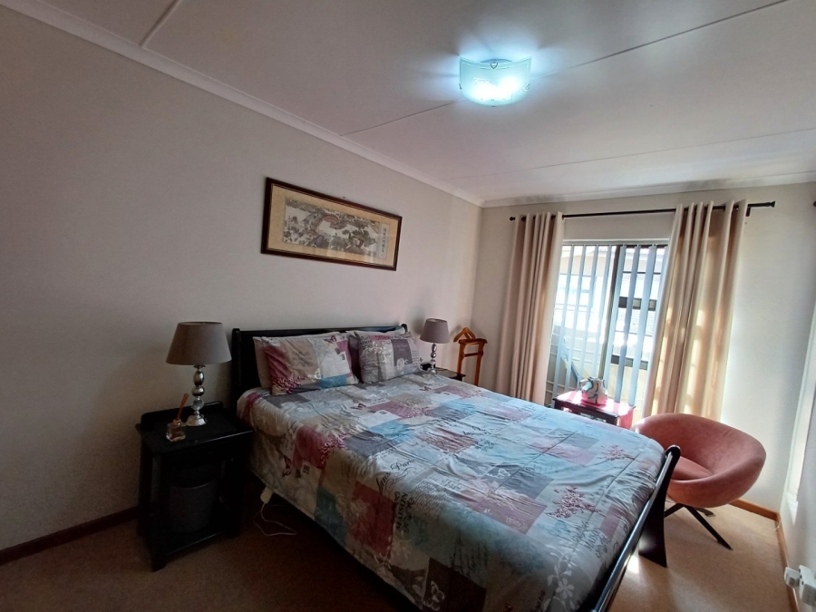 5 Bedroom Property for Sale in Dana Bay Western Cape